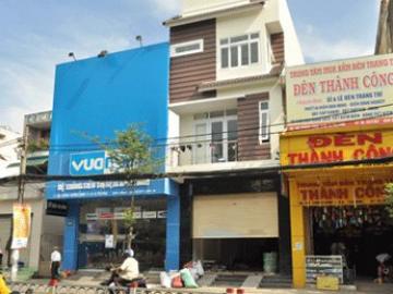 Thiếu xử lý vi phạm biển quảng cáo ngoài trời