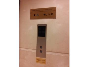 Biển hiệu quảng cáo kim loại (đồng, inox) ăn mòn