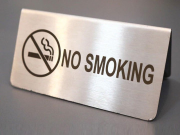 Sản xuất và thi công biển cấm hút thuốc lá