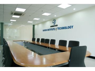 Sản xuất và thi công logo gắn/treo tường tòa nhà đẹp tại Hà Nội