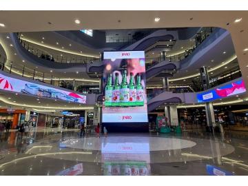 Thiết kế và thi công biển hiệu màn hình Led trong nhà