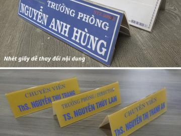 Quy cách làm các loại biển chức danh để bàn mica