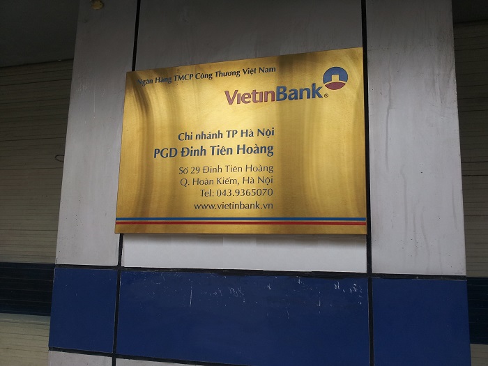 Biển hiệu inox vàng xước chi nhánh ngân hàng VietinBank
